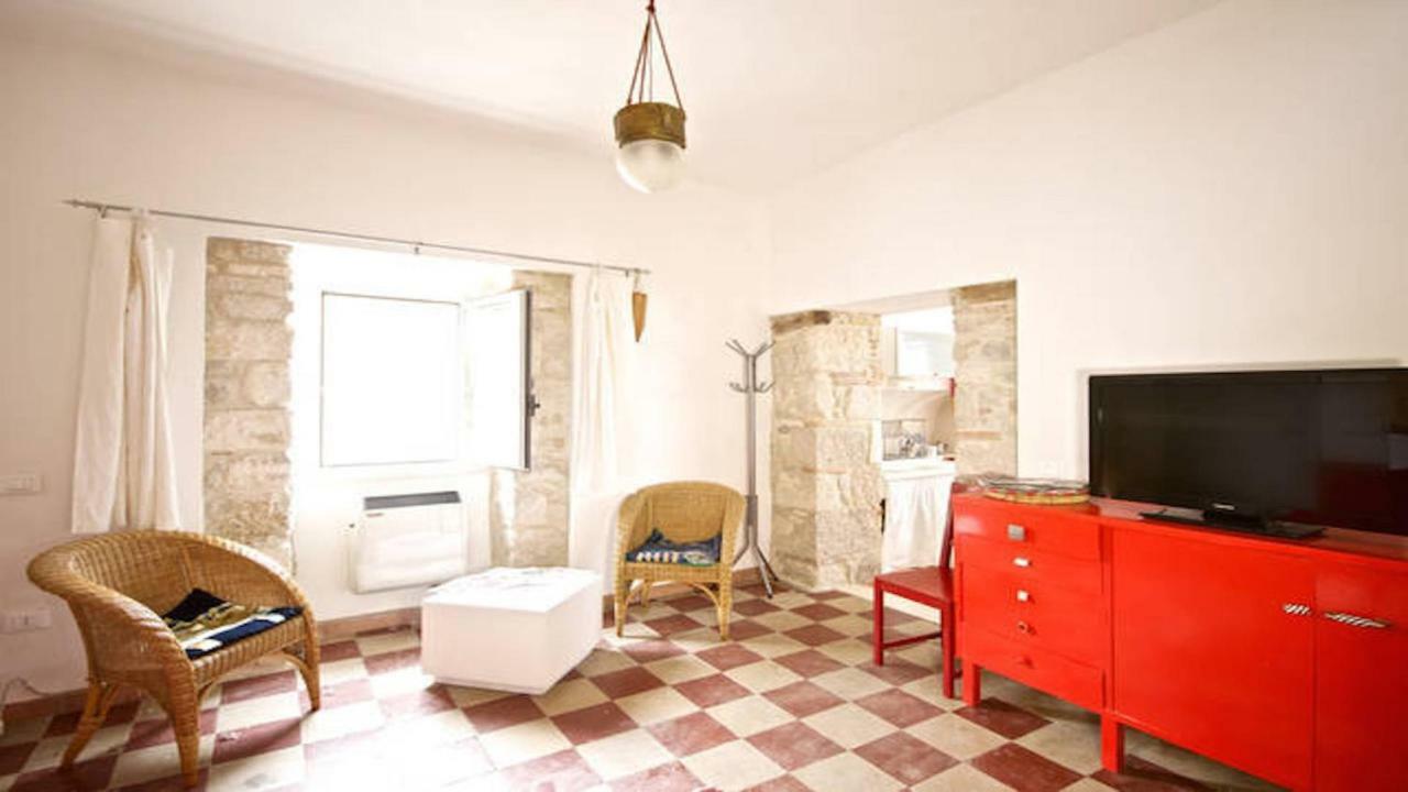 Casa Elvira Basilico Villa San Valentino in Abruzzo Citeriore Luaran gambar