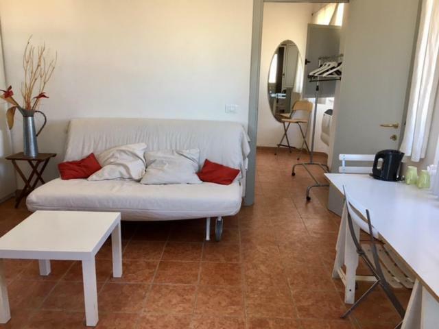 Casa Elvira Basilico Villa San Valentino in Abruzzo Citeriore Luaran gambar